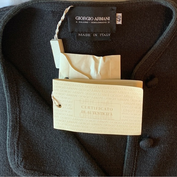 (K221) NWT Giorgio Armani Made In Italy Women’s Sz 4/US Button Up Sweater, Black - Picture 9 of 13